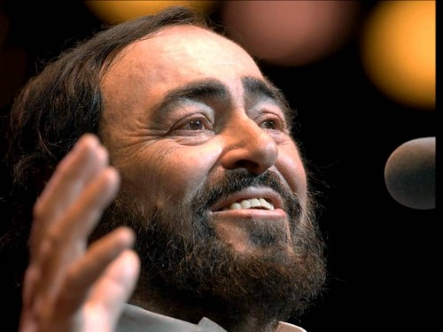 Ένα νέο ντοκιμαντέρ αποκαλύπτει την ξεκαρδιστική προσπάθεια του Παβαρότι να συνεργαστεί με τους U2