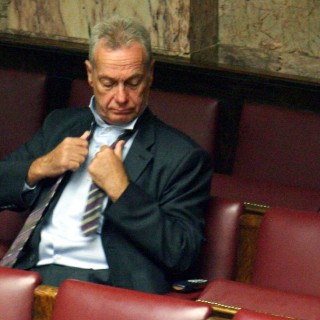 Απίστευτη ατάκα Σγουρίδη για το γκράφιτι στο Πολυτεχνείο