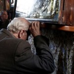 Ιερά Κοινότητα Αγίου Όρους: «Το μυστήριο της Θείας Κοινωνίας είναι απαραίτητο για την πνευματική ζωή και οι πιστοί δεν μπορούν να το στερούνται»