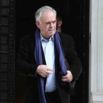 Ο κ. Δραγασάκης τονίζει πως είναι επιτακτική ανάγκη να υπάρξει συμφωνία