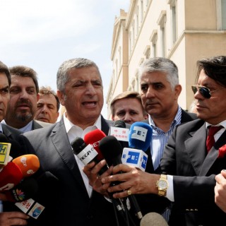 Ο πρωθυπουργός σήμερα θα συναντηθεί με περιφερειάρχες και δημάρχους