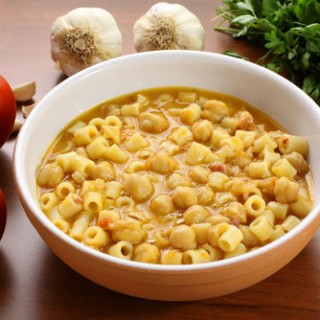 Η συνταγή της ημέρας: Κοφτό μακαρονάκι με ρεβύθια