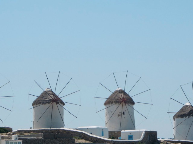Πάσχα στη Σύρο, την Πάρο και τη Μύκονο