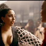 Οι καλύτερες φωτογραφίες από το Met Gala ήρθαν από την Cass Bird