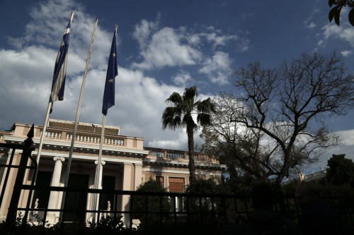 Το Μαξίμου αντιδρά σε δημοσίευμα εφημερίδας για νέο κρούσμα εξαγωγής χρημάτων βουλευτή του ΣΥΡΙΖΑ