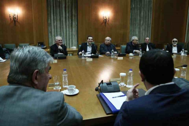 Έκτακτο κυβερνητικό συμβούλιο σήμερα εν όψει του αυριανού Eurogroup