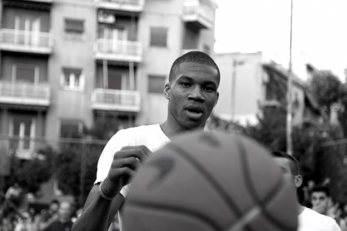 Όλα έτοιμα για τον Antetokounbros 5K φιλανθρωπικό αγώνα δρόμου