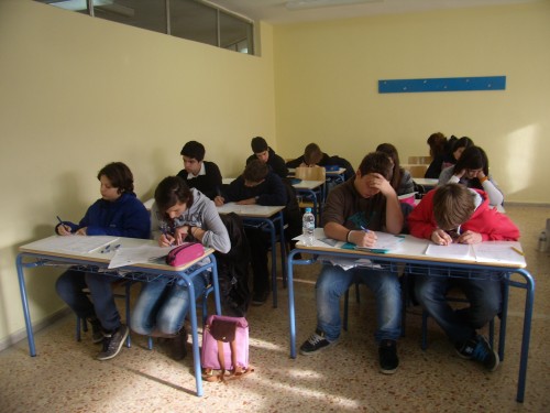 Πανελλαδικές εξετάσεις: Πρεμιέρα στις 18 Μαΐου για τους υποψήφιους