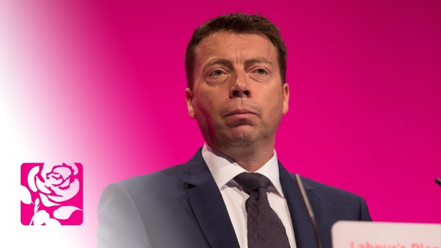 Οι Εργατικοί αμφισβητούν την αξιοπιστία του exit poll του BBC.