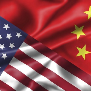 Τι μπορούμε να μάθουμε ως Ευρωπαίοι (και Έλληνες) από τις οικονομικές σχέσεις μεταξύ ΗΠΑ και Κίνας