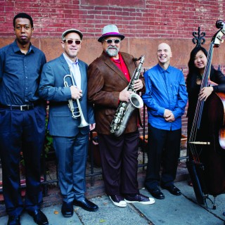 Jazz που θυμίζει την υπαρξιακή καταβύθιση της Οδύσσειας του Διαστήματος του Κιούμπρικ