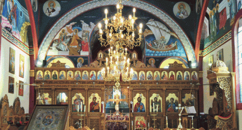 Τσακρής: Μελετάται αύξηση του ορίου ατόμων στις εκκλησίες