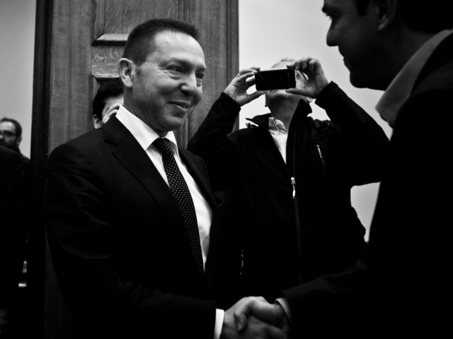 Γιατί έχουν δίκιο όσοι λένε ότι χρεοκοπία μπορεί να οδηγήσει την Ελλάδα έξω από την ΕΕ