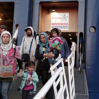 Σήμερα έφτασαν στο λιμάνι του Πειραιά 1.800 πρόσφυγες