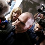 Βαρουφάκης: Αποκλείει κατηγορηματικά την πιθανότητα να πληρωθεί σήμερα το ΔΝΤ