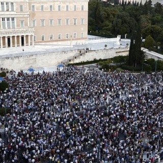 «Θέλω η 6χρονη κόρη μου να ζήσει μακριά από φανατικούς παπάδες, στρατιωτικούς και τριτοκοσμικούς αγκιτάτορες» 