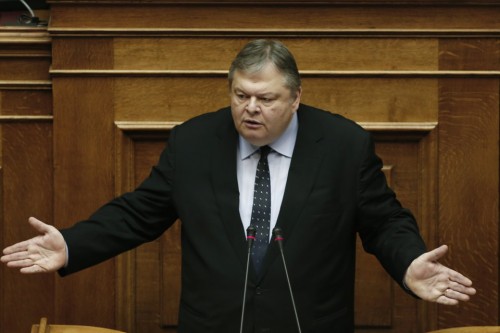 Ο κ. Βενιζέλος ανακοίνωσε την αποχώρησή του από πρόεδρος του ΠΑΣΟΚ