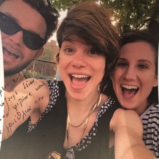 Η Μόνικα μας στέλνει 3 καρτ ποστάλ από τη Νέα Υόρκη