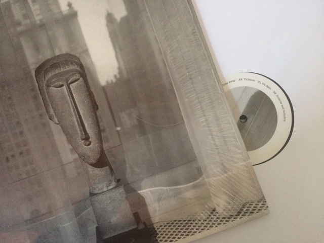 Πίστη στον «ασπρόμαυρο» ήχο του Andy Stott