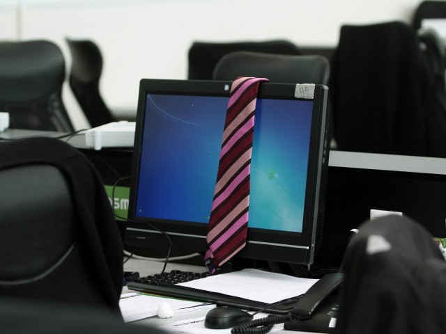 Κι αν γλυτώσουμε από τη χρεοκοπία, θα γλυτώσουμε από τον ανορθολογισμό;