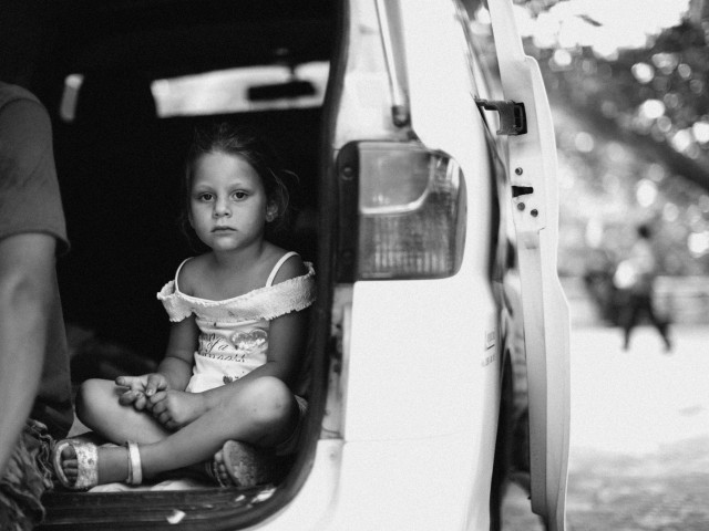 Τα κορίτσια βρίσκονται παντού σε μειονεκτική θέση