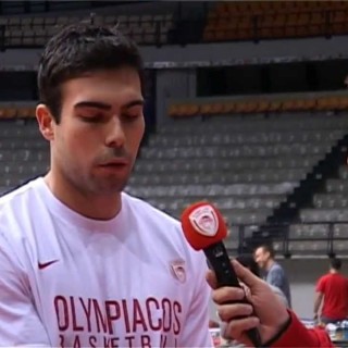 Κώστας Σλούκας: Φεύγω