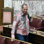 Ε, με τέτοιο πουκάμισο, πως να μη γίνεις είδηση;