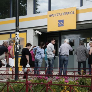 Υπερισχύει το «ΟΧΙ» έναντι του «ΝΑΙ» σε δημοσκόπηση