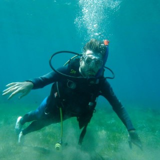 Έπιασα πάτο και ανέβηκα ψηλά: Ένα ταξίδι στο βυθό για αρχάριους