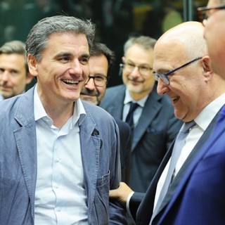 Συνάντηση Τσακαλώτου-Σόιμπλε-Σαπέν