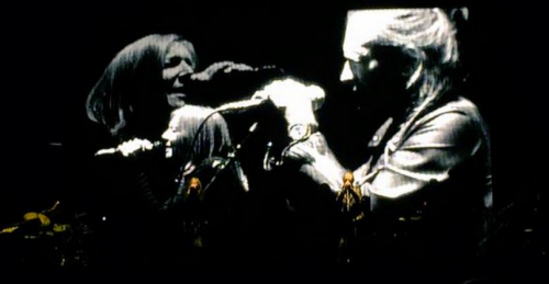 Χθες το βράδυ ο Thom Yorke ανέβηκε στην σκηνή μαζί με τους Portishead (video)