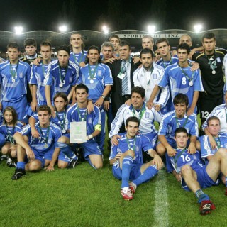 Και μέσα σε όλα αυτά, διοργανώνουμε και το Euro U19…