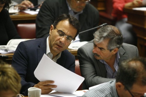 Επιστροφή στη δραχμή ζητούν πέντε βουλευτές της ομάδας Λαφαζάνη