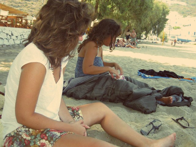 «Εγώ κι Εσύ, Εσύ κι Εγώ, Μόνες σε Ένα Νησί»