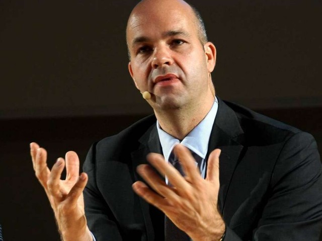 Φράτσερ: «Ελάφρυνση του ελληνικού χρέους εντός του τρέχοντος έτους»