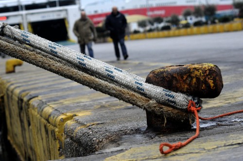 Έδεσε το πλοίο «Ελευθέριος Βενιζέλος» στο λιμάνι του Πειραιά