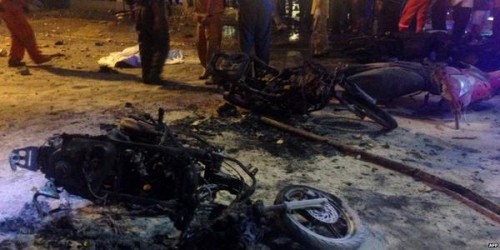 Ισχυρή έκρηξη βόμβας πριν από λίγο στο κέντρο της Μπανγκόκ