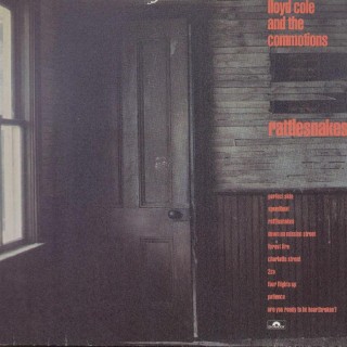 Αν είστε έτοιμοι για κάτι πιο pop, o Γιώργος Βουδικλάρης αναπολεί το ντεμπούτο των Lloyd Cole and the Commotions