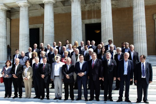 Δείτε φωτογραφίες από την πρώτη συνεδρίαση του Υπουργικού Συμβουλίου