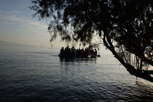 Eνας από τους τρομοκράτες του Παρισιού ταυτοποιήθηκε στη Λέρο τον Οκτώβριο