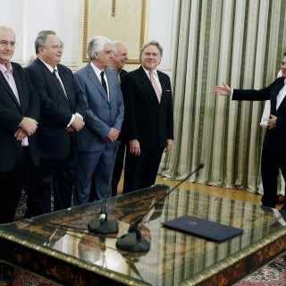 Κάθε Φορά Αριστερά κι Ένας Καμμένος Περισσότερος;