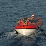 Λέμβος που μετέφερε πρόσφυγες συγκρούστηκε με σκάφος του Λιμενικού