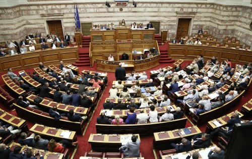 Κατατέθηκε στη Βουλή το ν/σ για την ανακεφαλαιοποίηση των τραπεζών