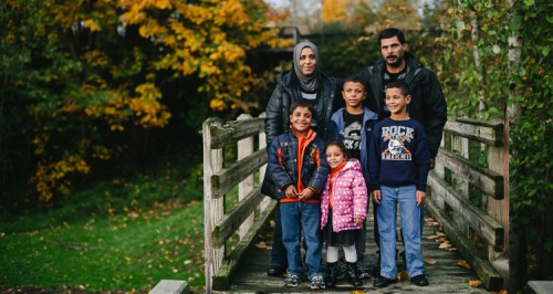 “AirBnB” για πρόσφυγες επιτρέπει σε πολίτες να μοιραστούν το σπίτι τους με εκείνους που το έχουν ανάγκη