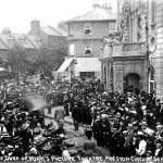 Στις 22 Σεπτεμβρίου του 1910 ανοίγει το Duke of York’s Picture House, το παλαιότερο σινεμά της Βρετανίας