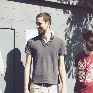 Οι Plastic Flowers ανθίζουν στην μουσική σκηνή του Λονδίνου