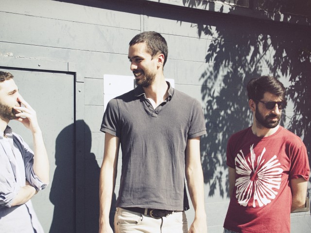 Οι Plastic Flowers ανθίζουν στην μουσική σκηνή του Λονδίνου