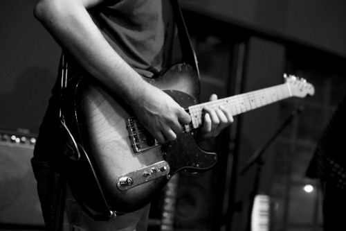 Μετακόμισε από τη Σκωτία στη Νότια Κορέα για να βρίσκεται κοντά στο αγαπημένο της συγκρότημα