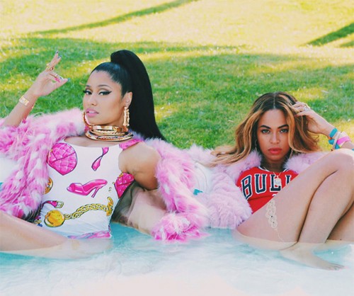 Αυτά είναι τα καλύτερα pop τραγούδια για τον γυναικείο αυνανισμό