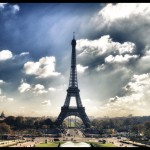 Πύργος του Άιφελ: Προσωρινά κλειστός εξαιτίας ενδεχόμενης εισβολής αγνώστου